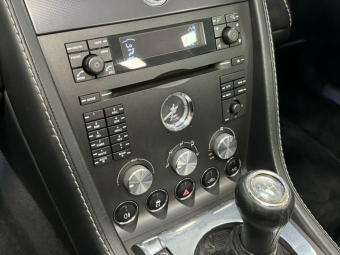 2025 Aston Martin Vantage