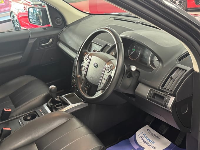 2025 Land Rover Freelander 2