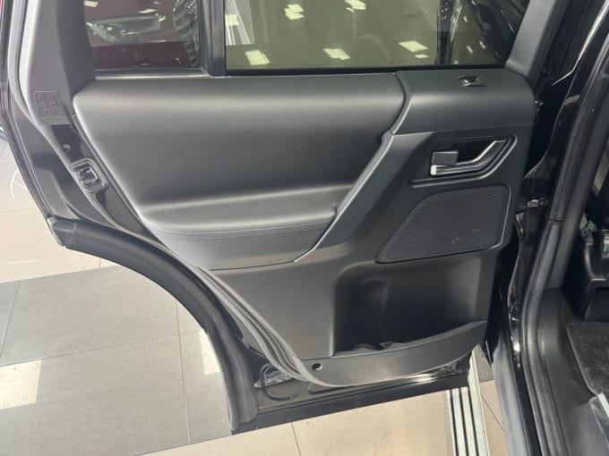 2025 Land Rover Freelander 2