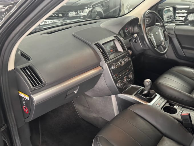 2025 Land Rover Freelander 2