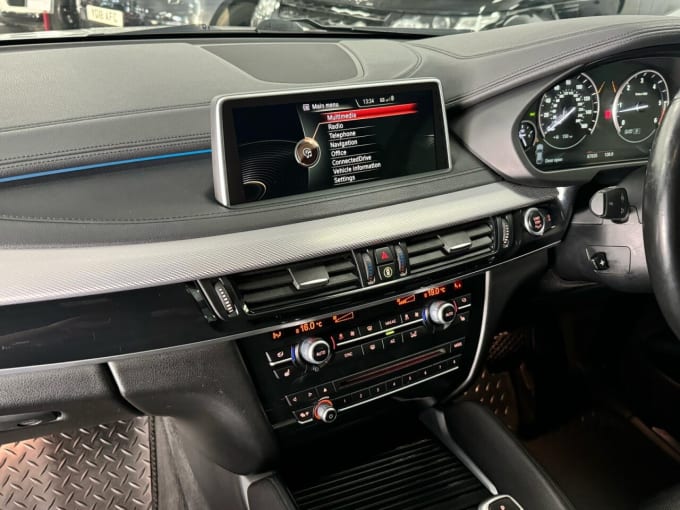 2025 BMW X6