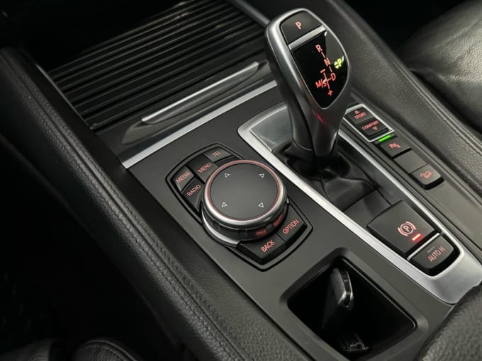2025 BMW X6