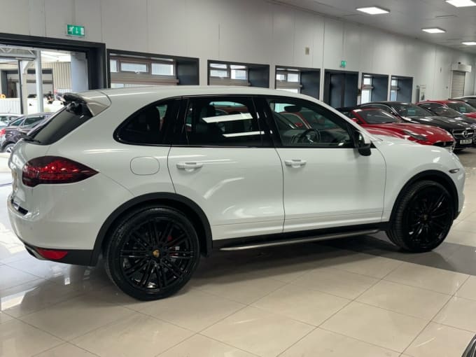 2025 Porsche Cayenne
