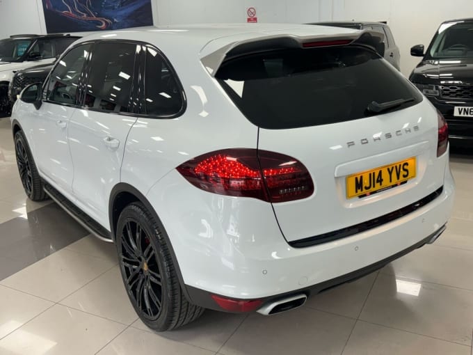 2025 Porsche Cayenne