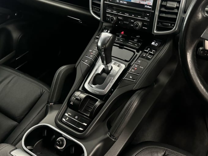 2025 Porsche Cayenne
