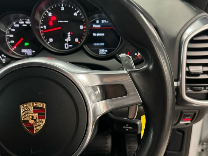 2025 Porsche Cayenne