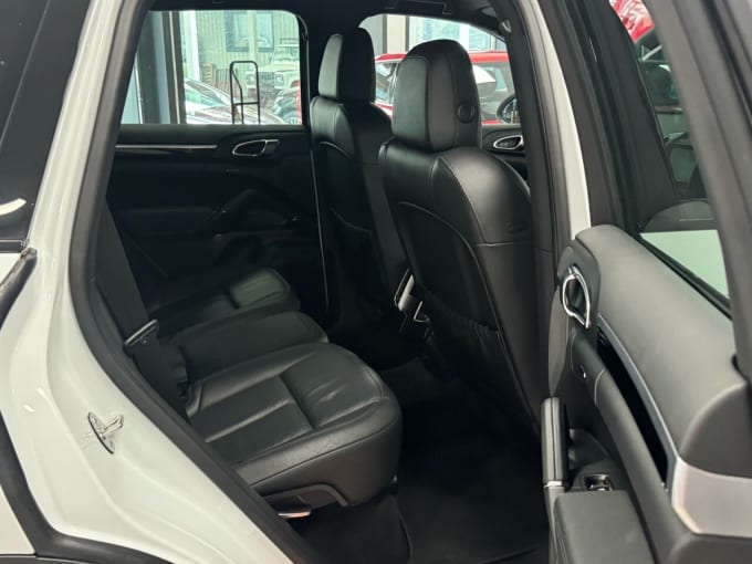 2025 Porsche Cayenne