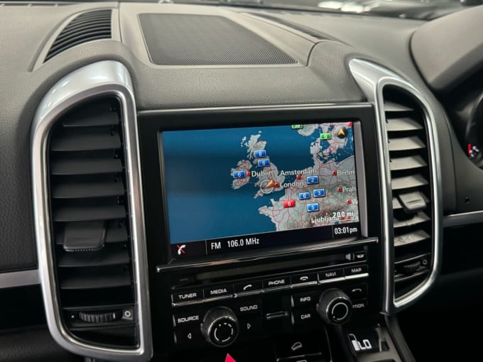 2025 Porsche Cayenne