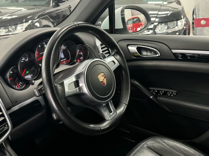 2025 Porsche Cayenne