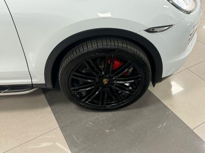 2025 Porsche Cayenne