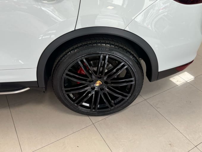 2025 Porsche Cayenne