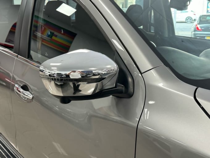2025 Nissan Navara