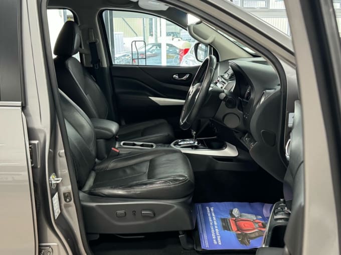 2025 Nissan Navara