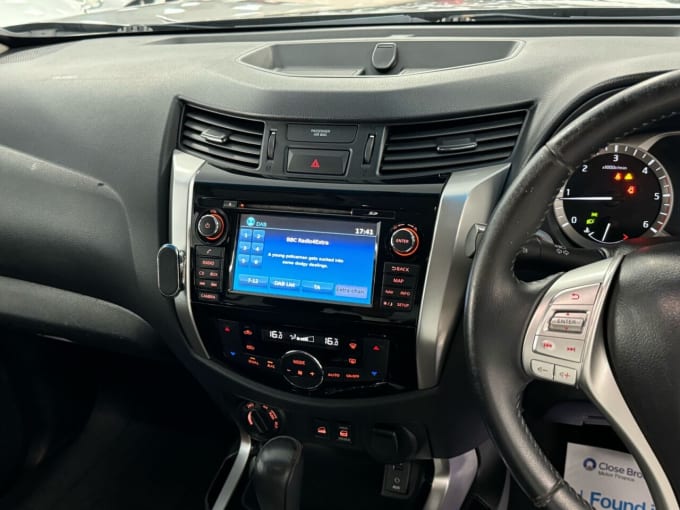 2025 Nissan Navara