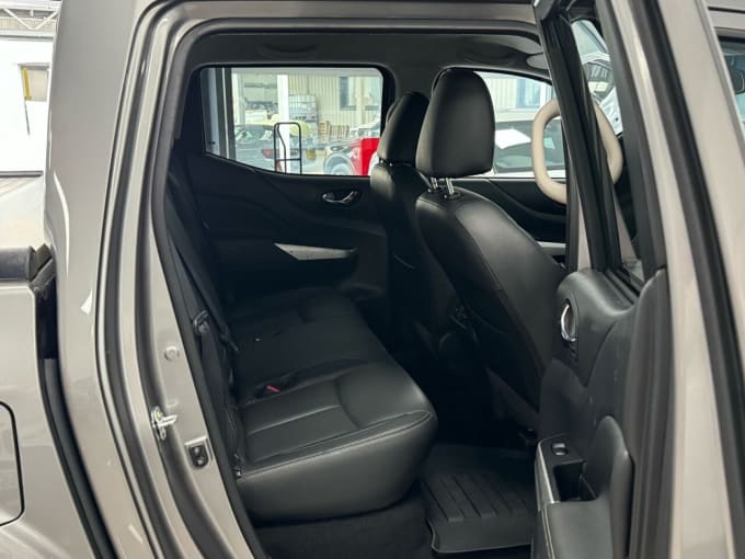2025 Nissan Navara
