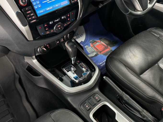2025 Nissan Navara