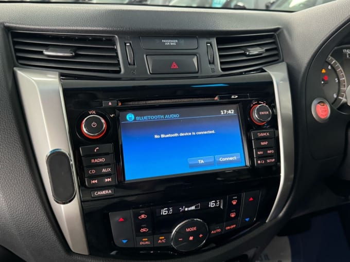 2025 Nissan Navara