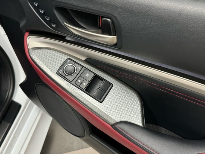 2025 Lexus Rc