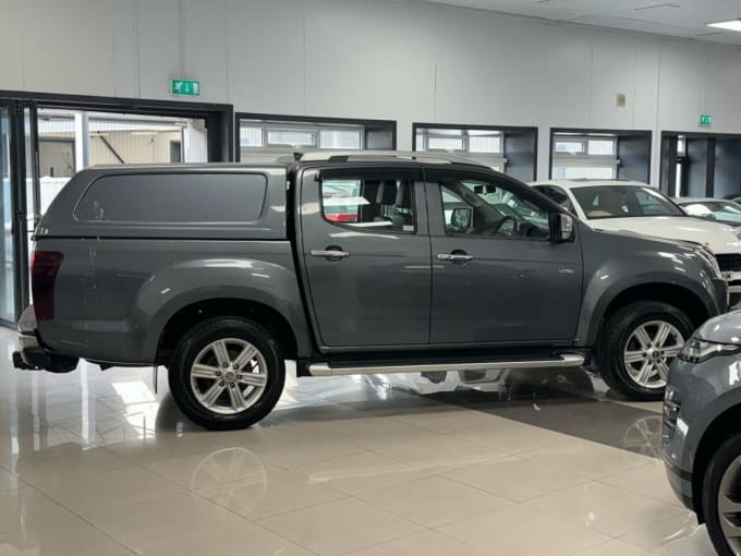 2025 Isuzu D-max