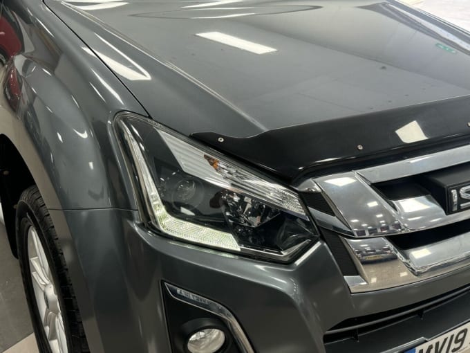 2025 Isuzu D-max