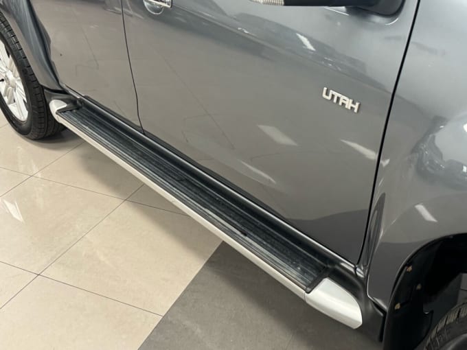 2025 Isuzu D-max