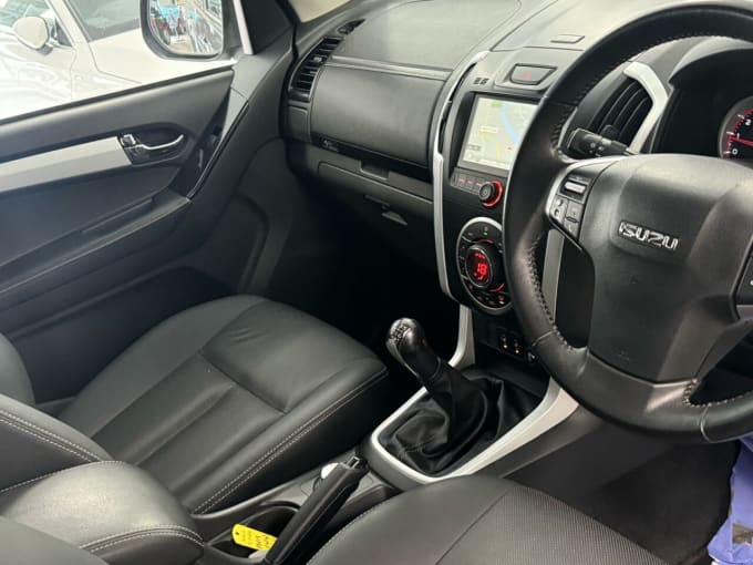 2025 Isuzu D-max