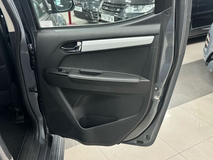 2025 Isuzu D-max