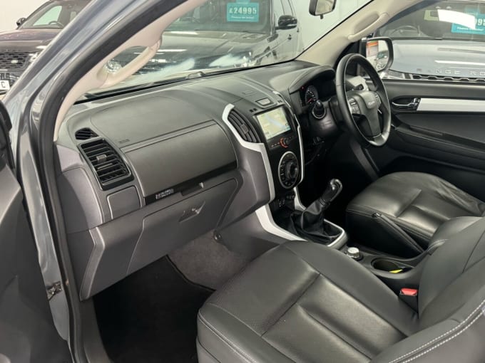 2025 Isuzu D-max