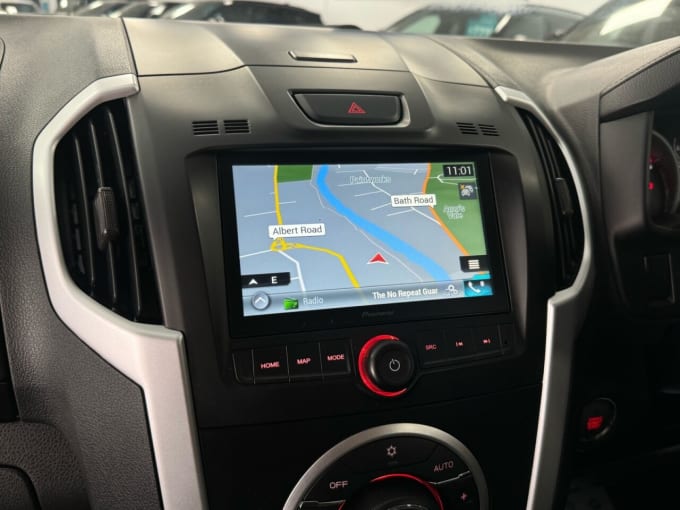 2025 Isuzu D-max
