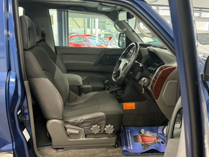 2025 Mitsubishi Shogun