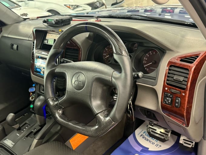 2025 Mitsubishi Shogun
