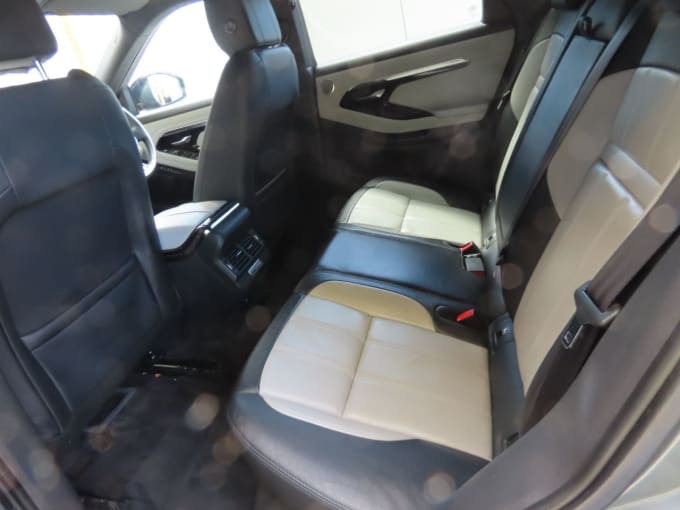 2025 Land Rover Range Rover Evoque