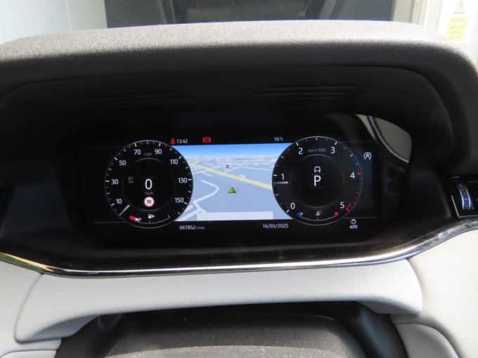 2025 Land Rover Range Rover Evoque