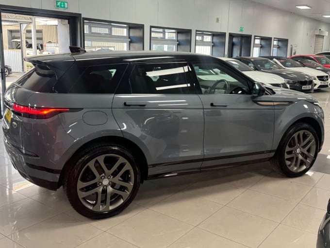 2025 Land Rover Range Rover Evoque