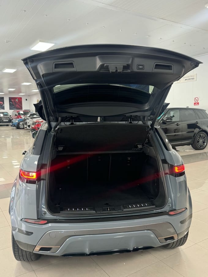 2025 Land Rover Range Rover Evoque