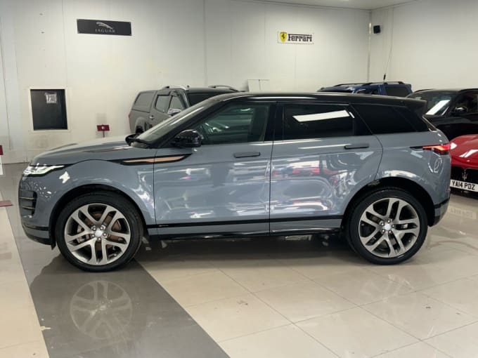 2025 Land Rover Range Rover Evoque