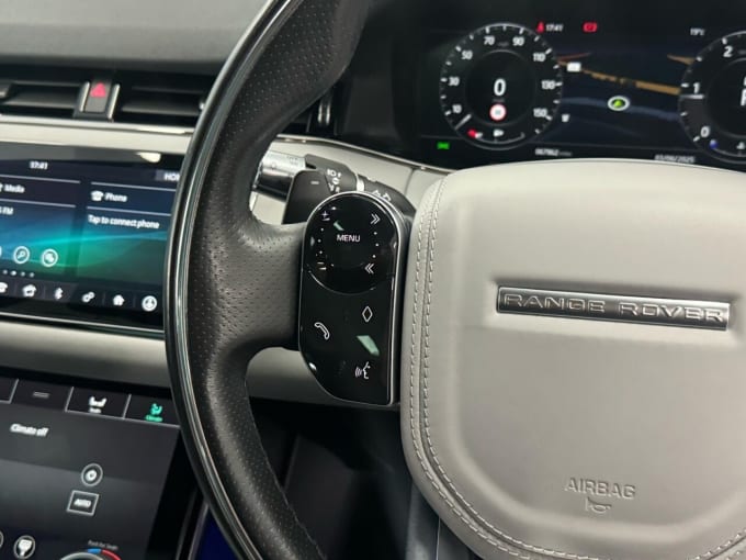 2025 Land Rover Range Rover Evoque