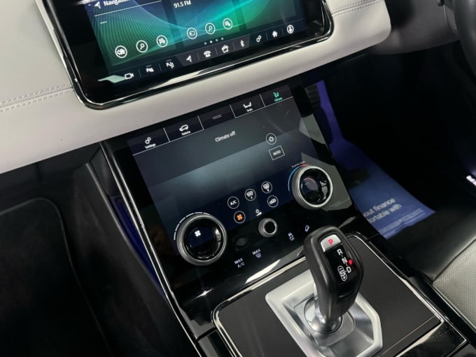 2025 Land Rover Range Rover Evoque