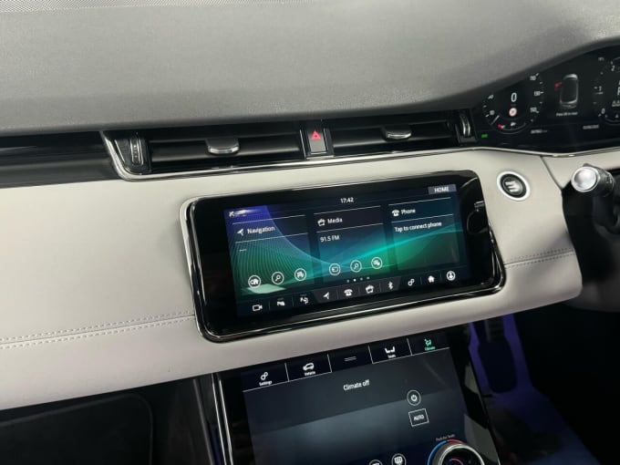 2025 Land Rover Range Rover Evoque