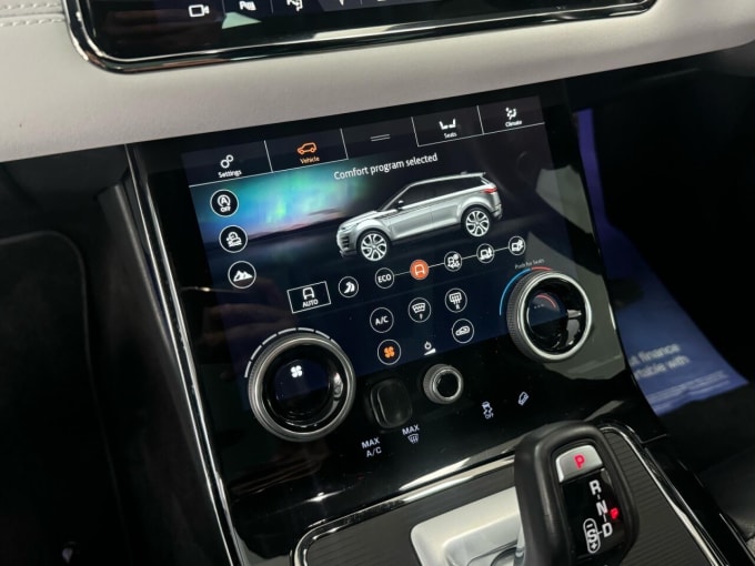 2025 Land Rover Range Rover Evoque