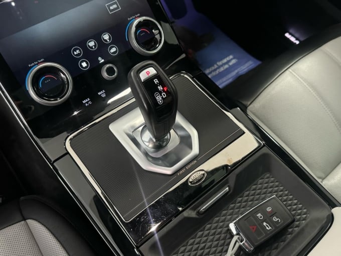 2025 Land Rover Range Rover Evoque