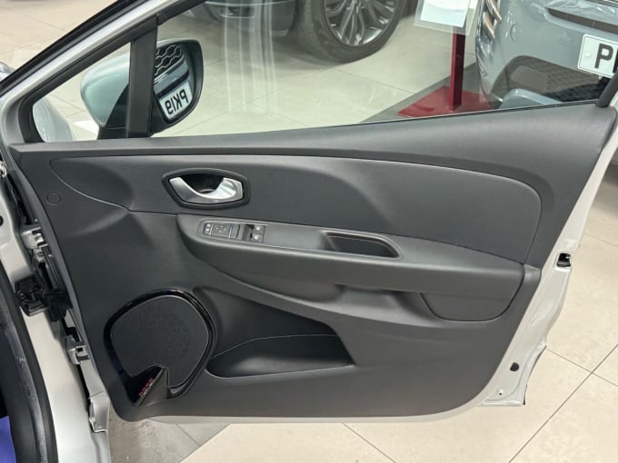 2025 Renault Clio