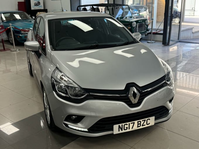 2025 Renault Clio