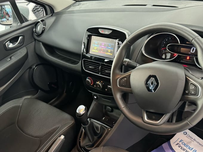 2025 Renault Clio