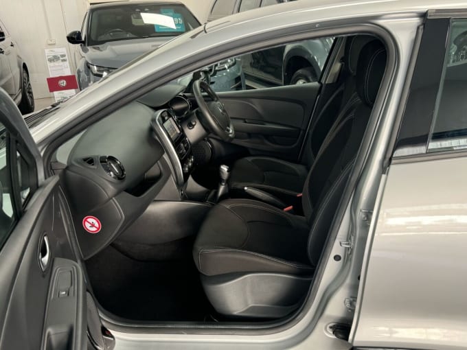 2025 Renault Clio