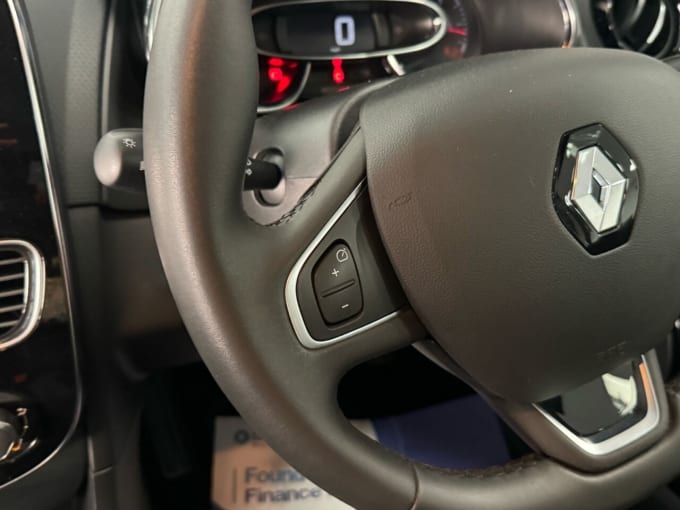 2025 Renault Clio