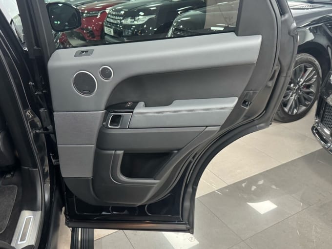 2025 Land Rover Range Rover Sport