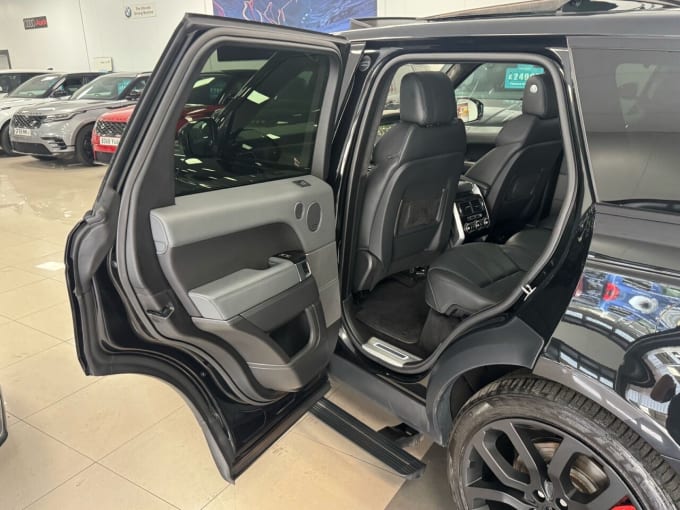 2025 Land Rover Range Rover Sport