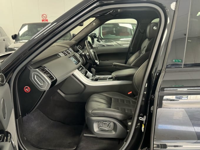 2025 Land Rover Range Rover Sport