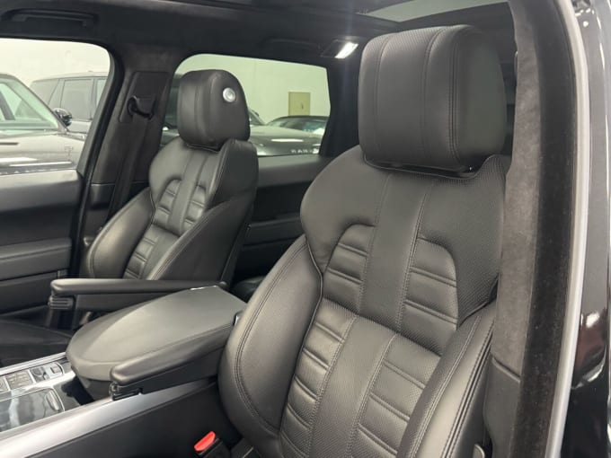 2025 Land Rover Range Rover Sport